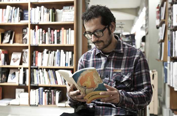 La Librería Quemada De Sergio Galarza Revista Rambla